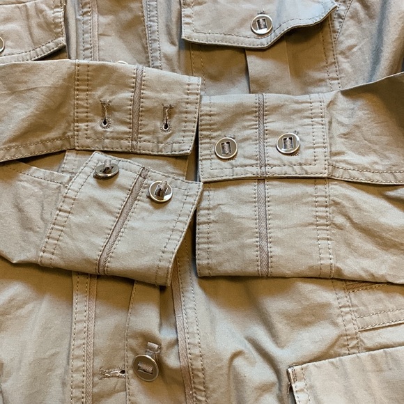 Tribal utility jacket. Sz L. Khaki. EUC. - Picture 10 of 10